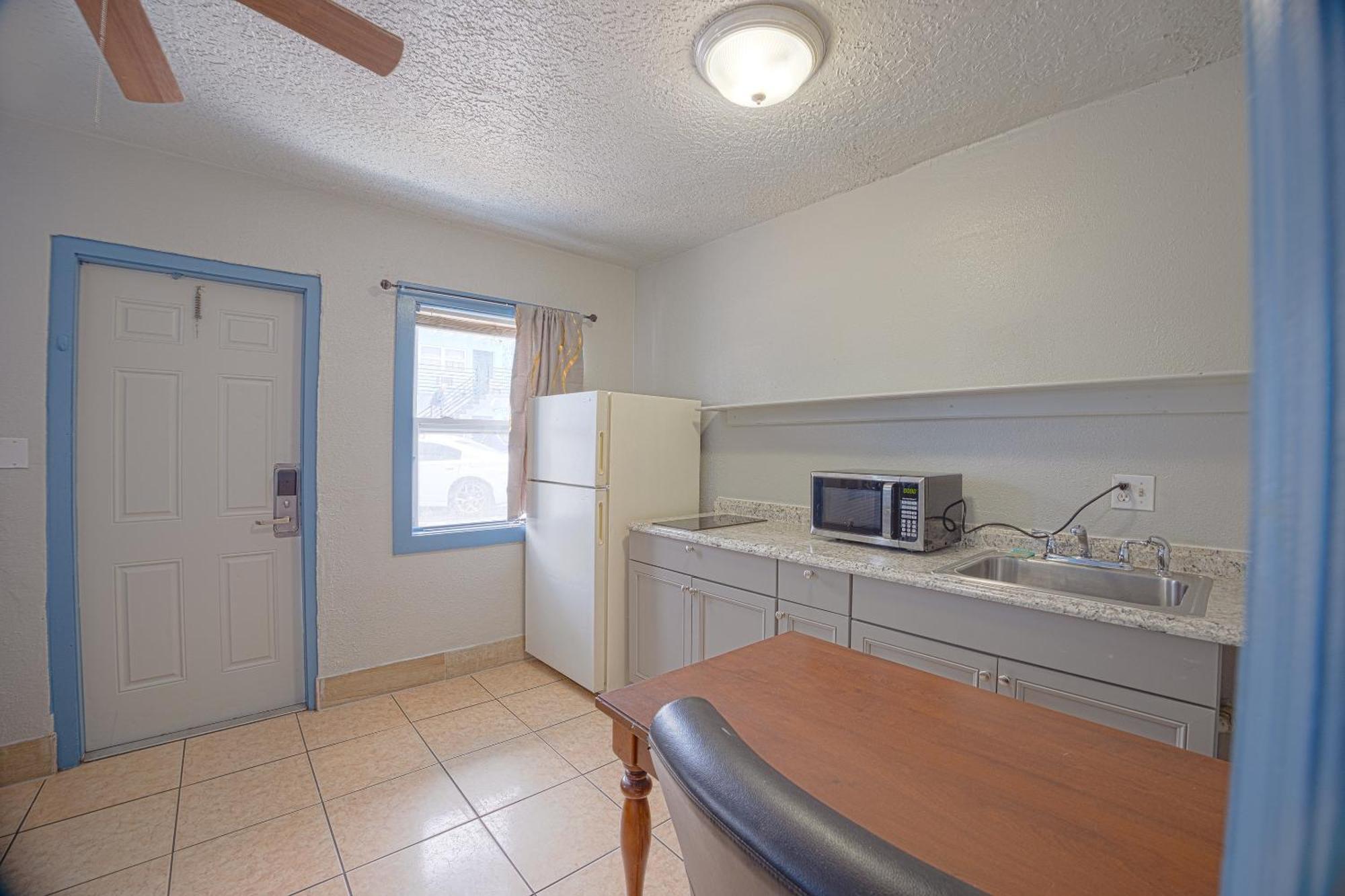 Aladdin Motel By Oyo Merritt Island Esterno foto