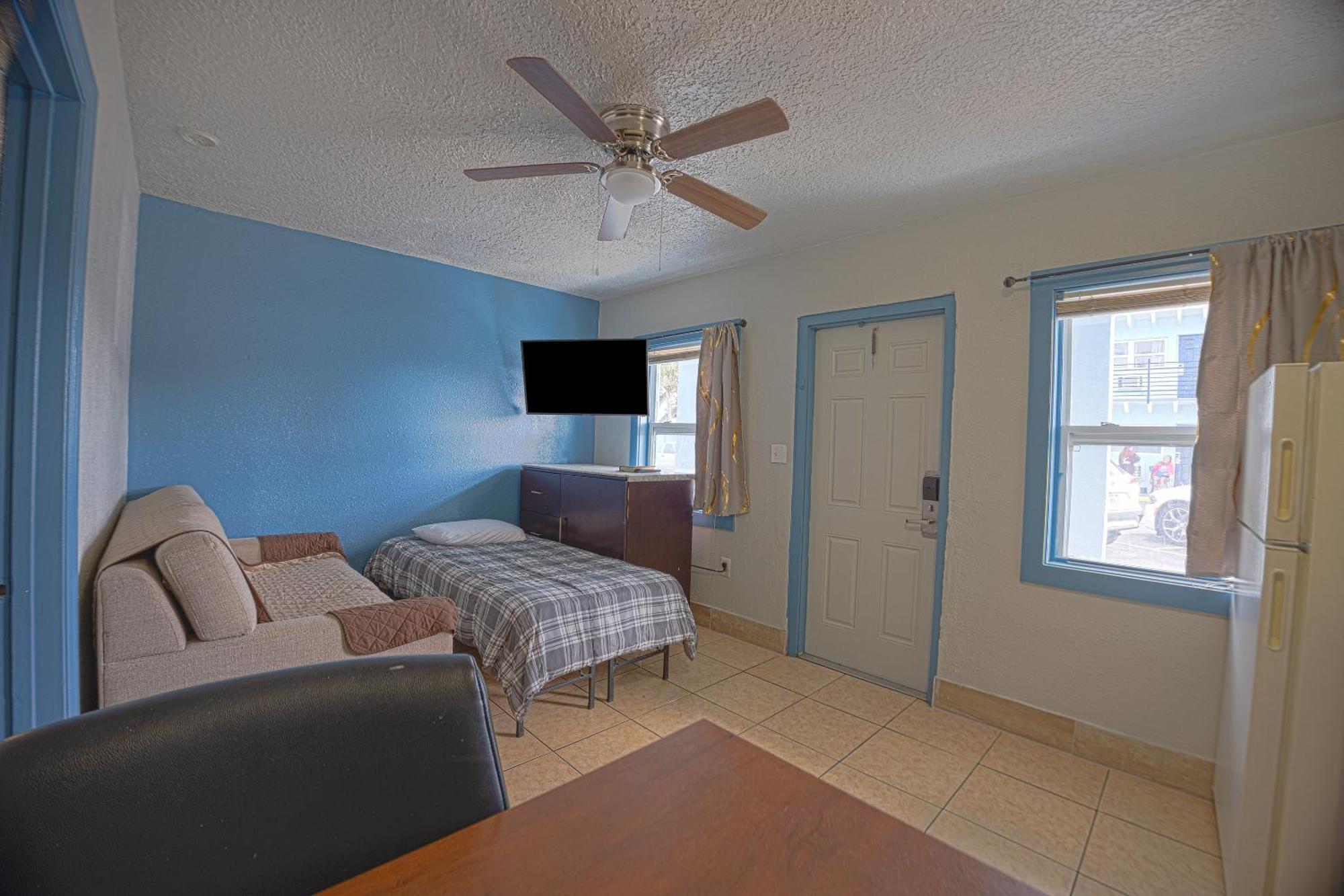 Aladdin Motel By Oyo Merritt Island Esterno foto