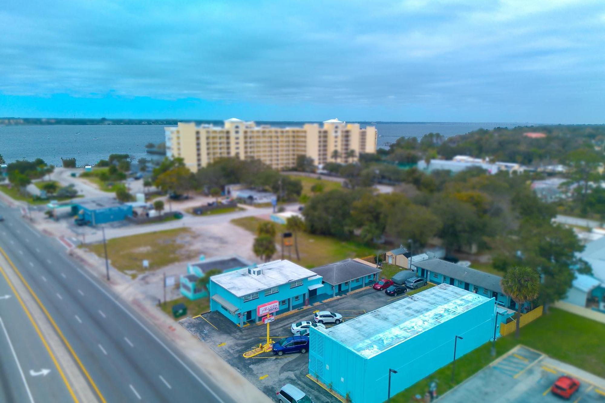 Aladdin Motel By Oyo Merritt Island Esterno foto