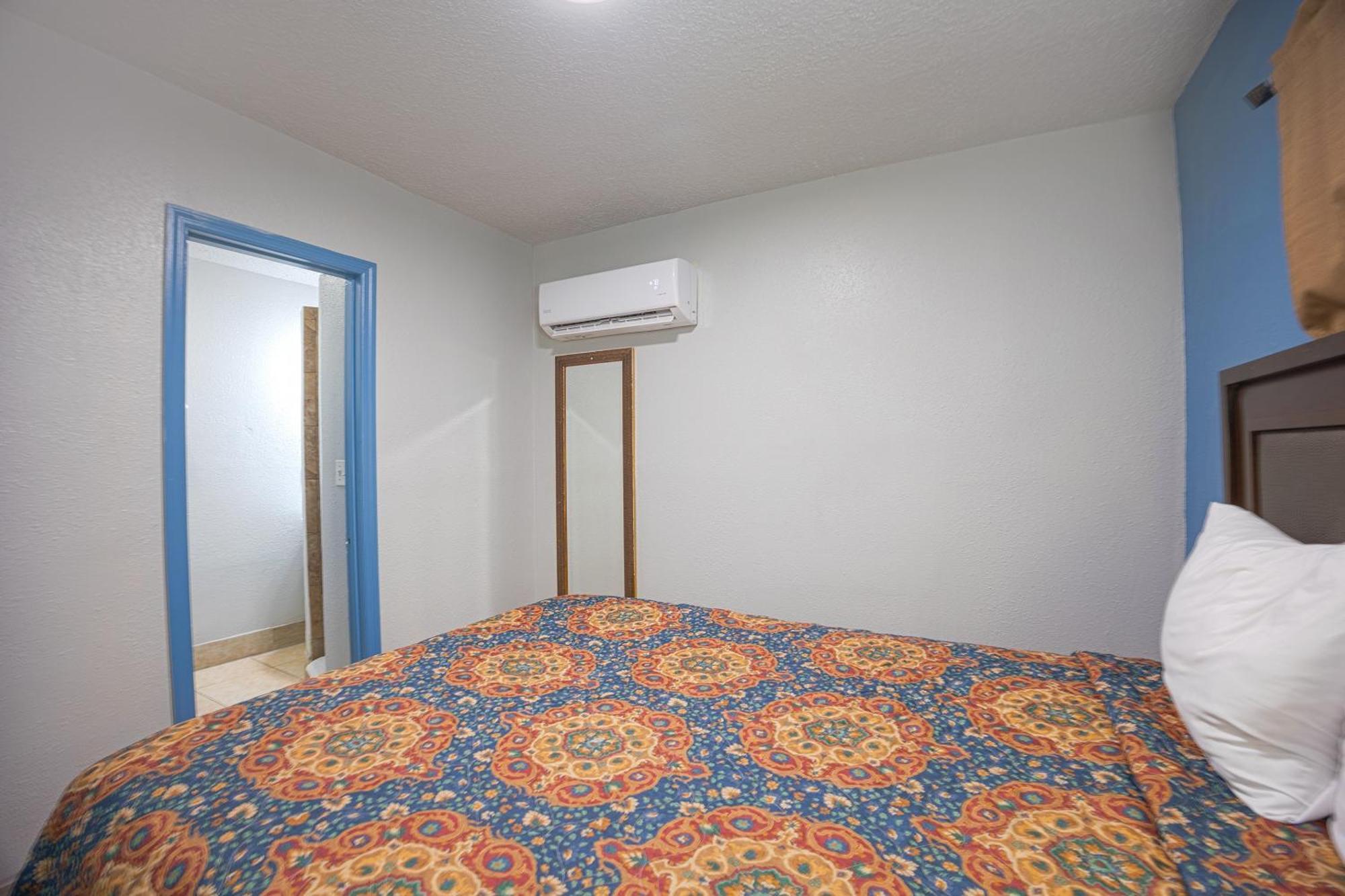 Aladdin Motel By Oyo Merritt Island Esterno foto