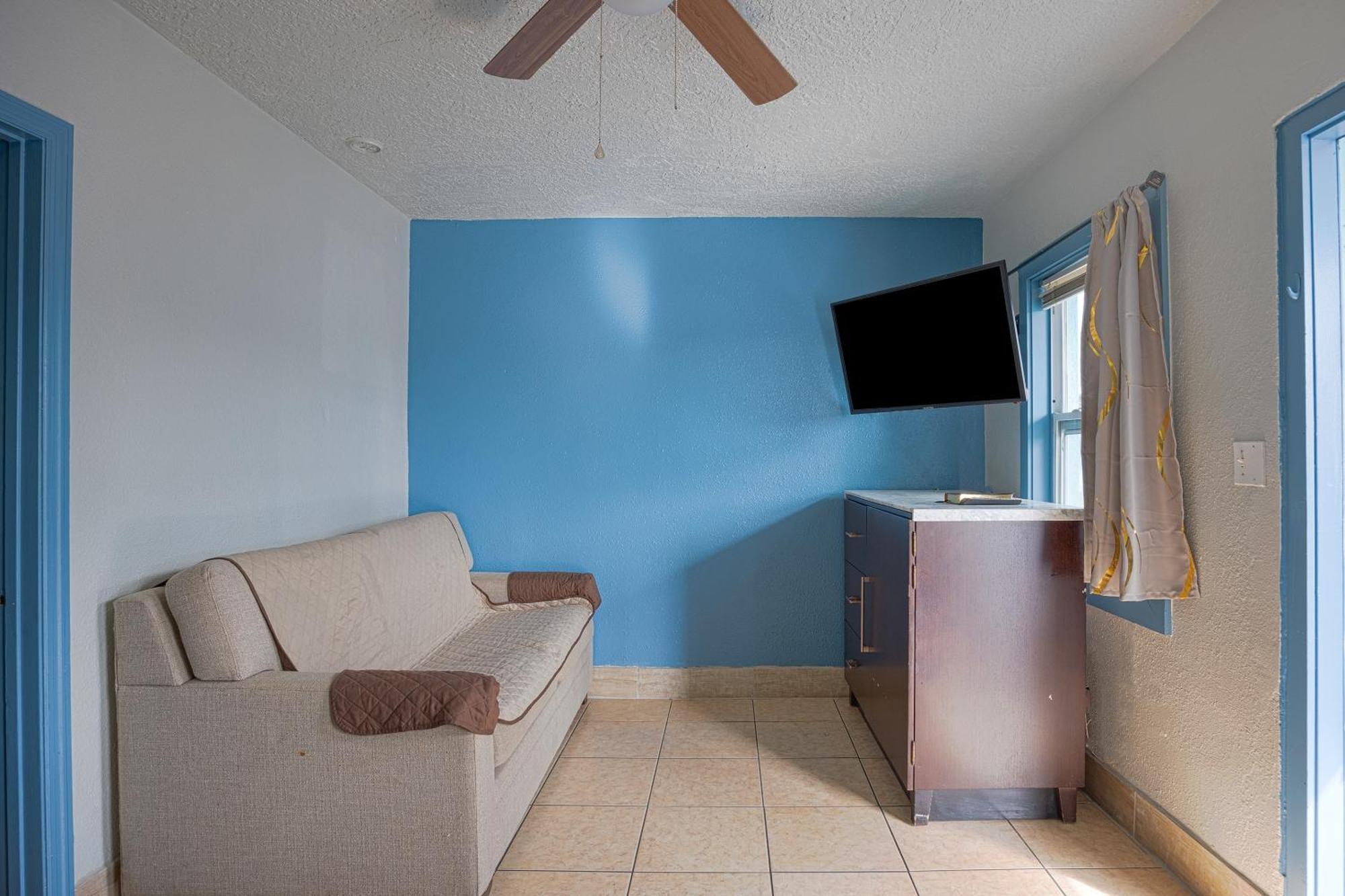Aladdin Motel By Oyo Merritt Island Esterno foto